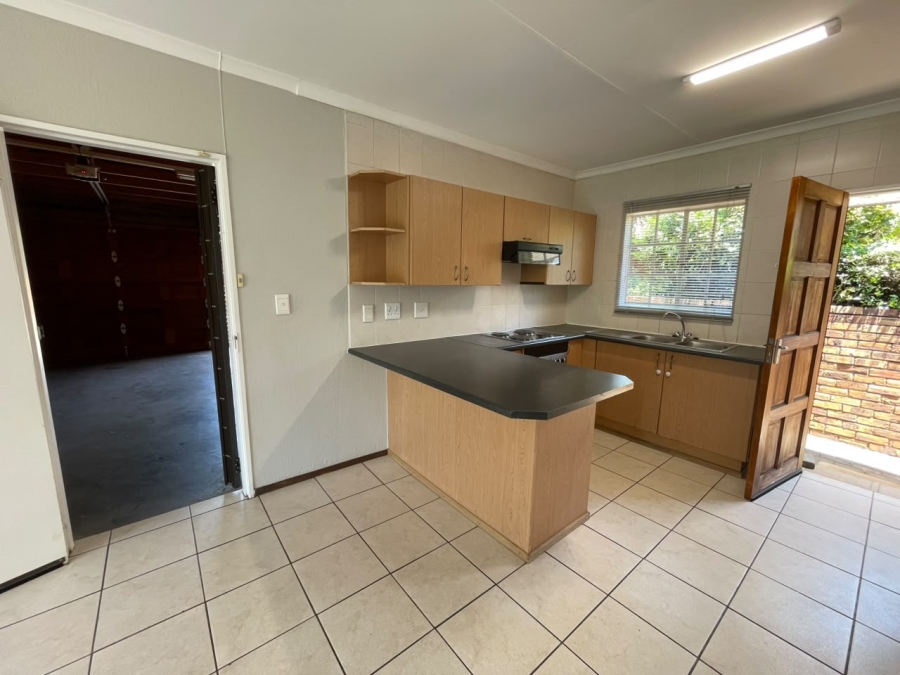 2 Bedroom Property for Sale in Willowbrook Gauteng