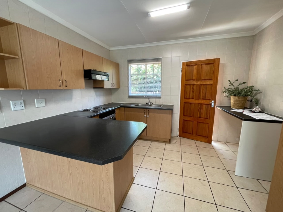 2 Bedroom Property for Sale in Willowbrook Gauteng
