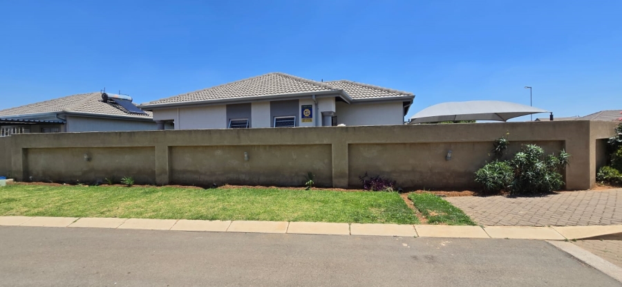 3 Bedroom Property for Sale in Salfin Gauteng