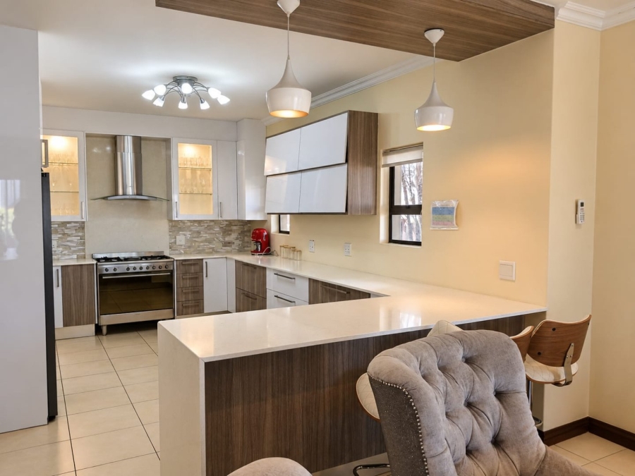 To Let 3 Bedroom Property for Rent in Blue Valley Golf Estate Gauteng