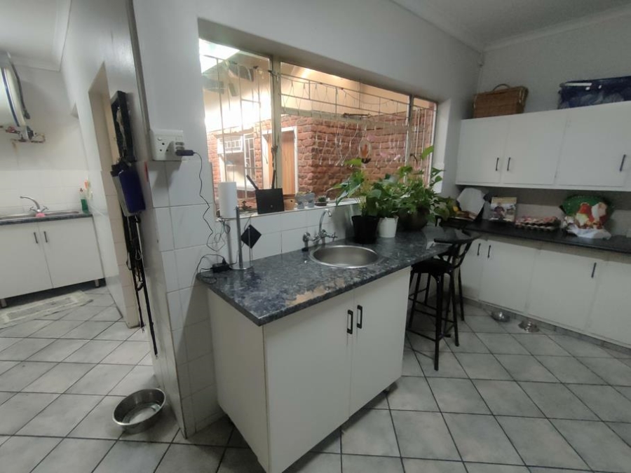 4 Bedroom Property for Sale in Doringkloof Gauteng