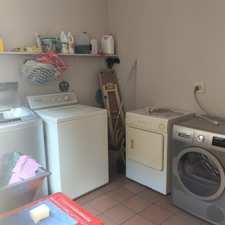 4 Bedroom Property for Sale in Doringkloof Gauteng
