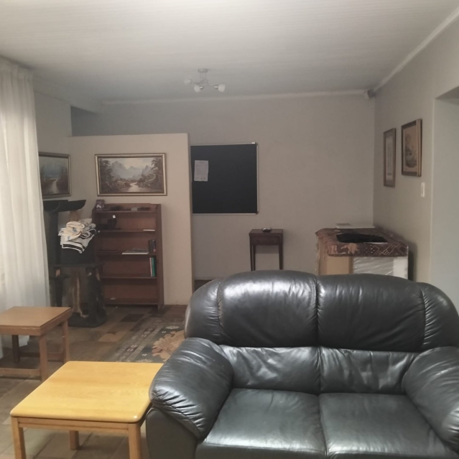 4 Bedroom Property for Sale in Doringkloof Gauteng