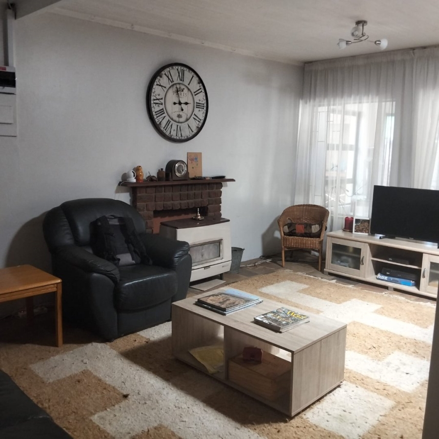 4 Bedroom Property for Sale in Doringkloof Gauteng