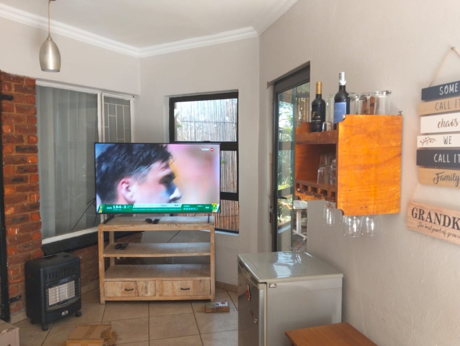 4 Bedroom Property for Sale in Doringkloof Gauteng