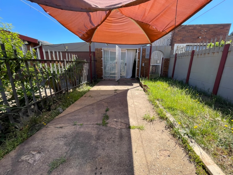 3 Bedroom Property for Sale in Mindalore Gauteng