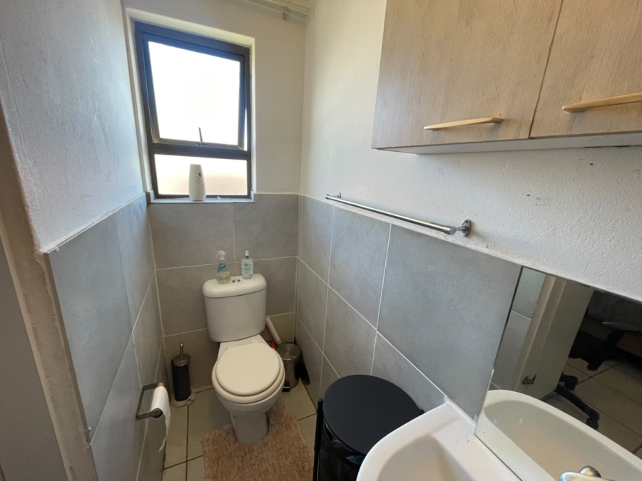 3 Bedroom Property for Sale in Groblerpark Gauteng