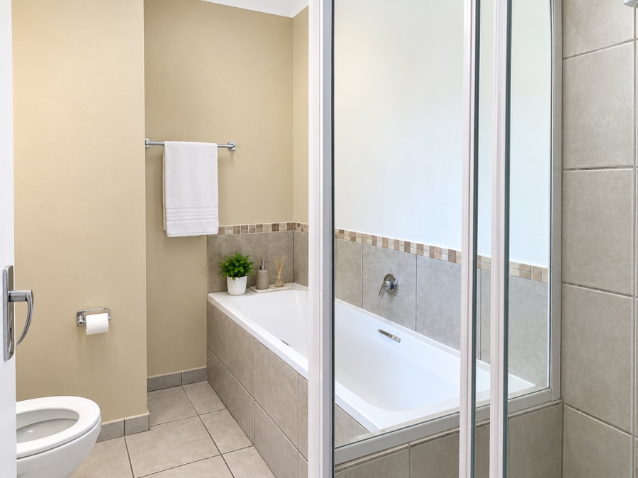 To Let 2 Bedroom Property for Rent in Halfway Gardens Gauteng