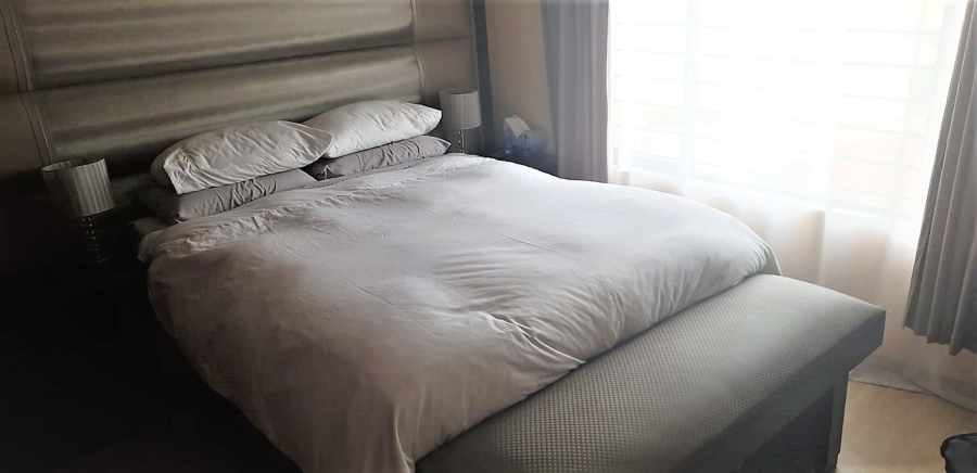 To Let 2 Bedroom Property for Rent in Glenvista Gauteng