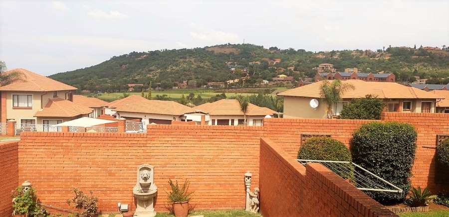 To Let 2 Bedroom Property for Rent in Glenvista Gauteng
