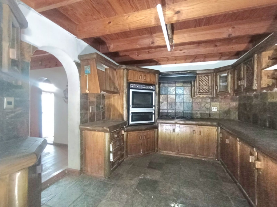 4 Bedroom Property for Sale in Doornpoort Gauteng