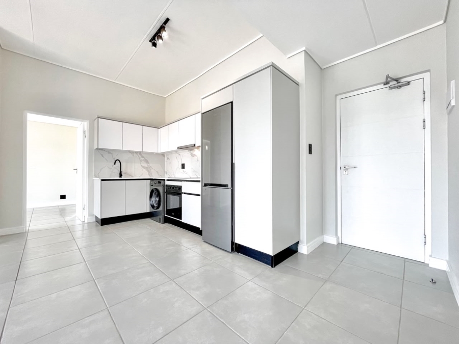 To Let 1 Bedroom Property for Rent in Waterfall Gauteng