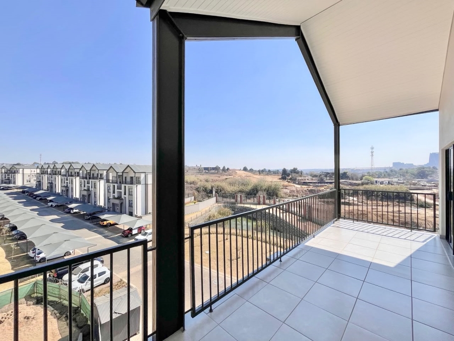 To Let 1 Bedroom Property for Rent in Waterfall Gauteng