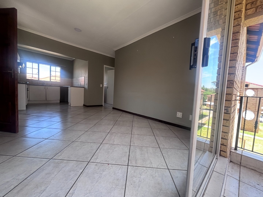2 Bedroom Property for Sale in Vanderbijlpark SW 5 Gauteng