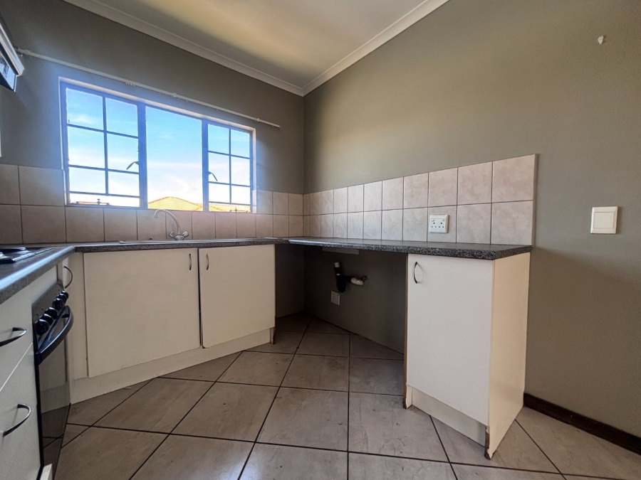 2 Bedroom Property for Sale in Vanderbijlpark SW 5 Gauteng