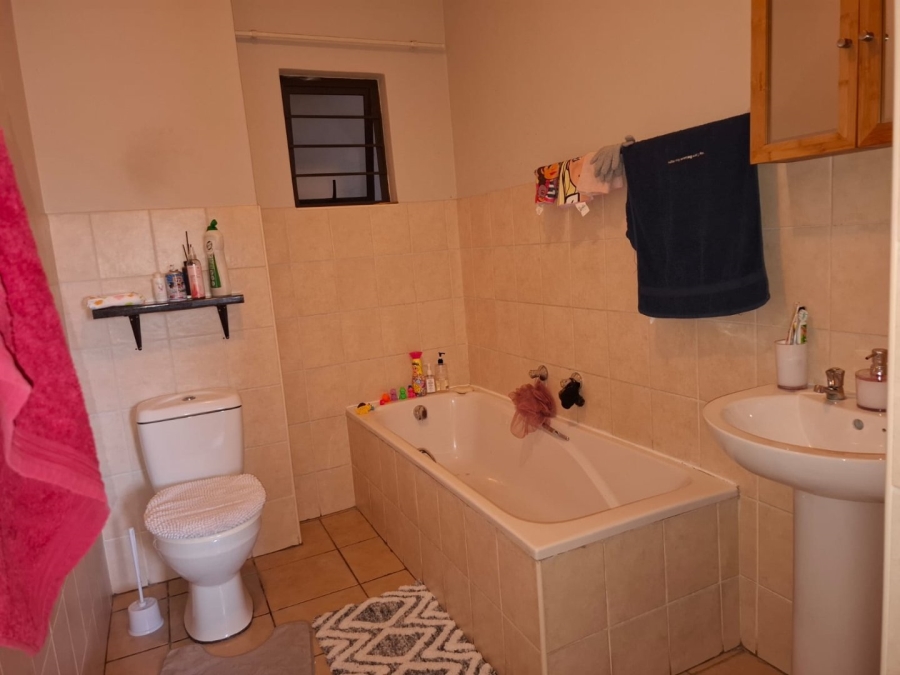 2 Bedroom Property for Sale in Rynfield Gauteng