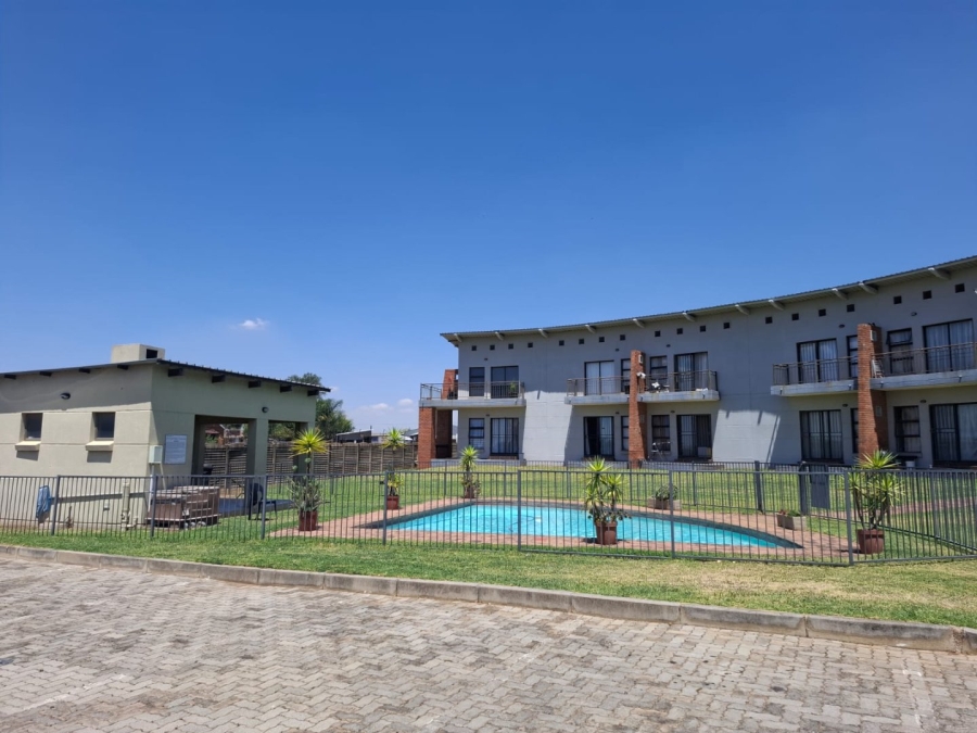 2 Bedroom Property for Sale in Rynfield Gauteng