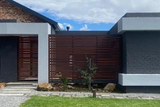 To Let 3 Bedroom Property for Rent in Greenstone Hill Gauteng
