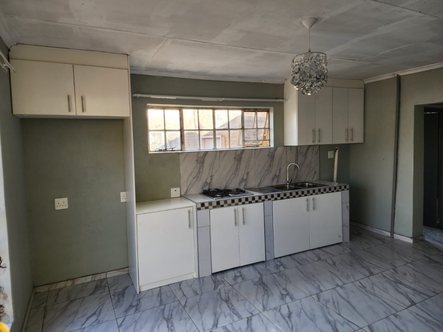 To Let 1 Bedroom Property for Rent in Simmerfield Gauteng