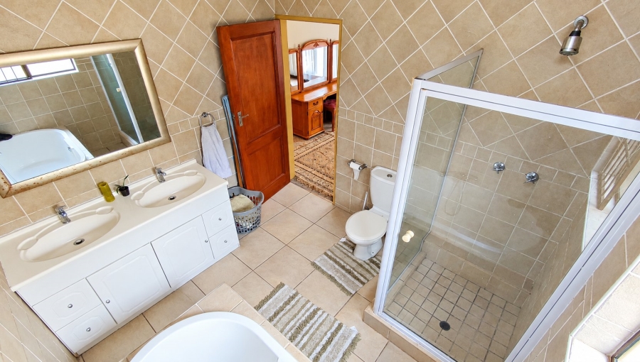 4 Bedroom Property for Sale in Celtisdal Gauteng