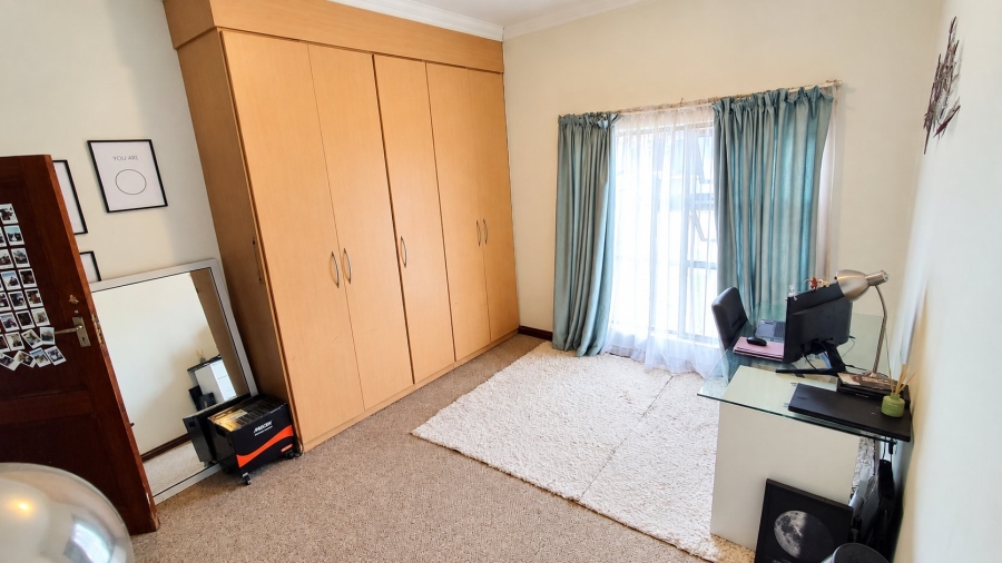 4 Bedroom Property for Sale in Celtisdal Gauteng