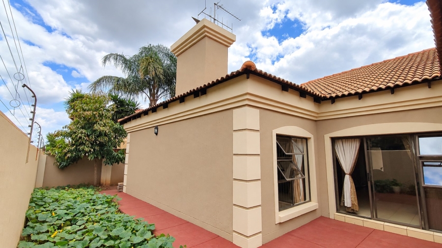4 Bedroom Property for Sale in Celtisdal Gauteng