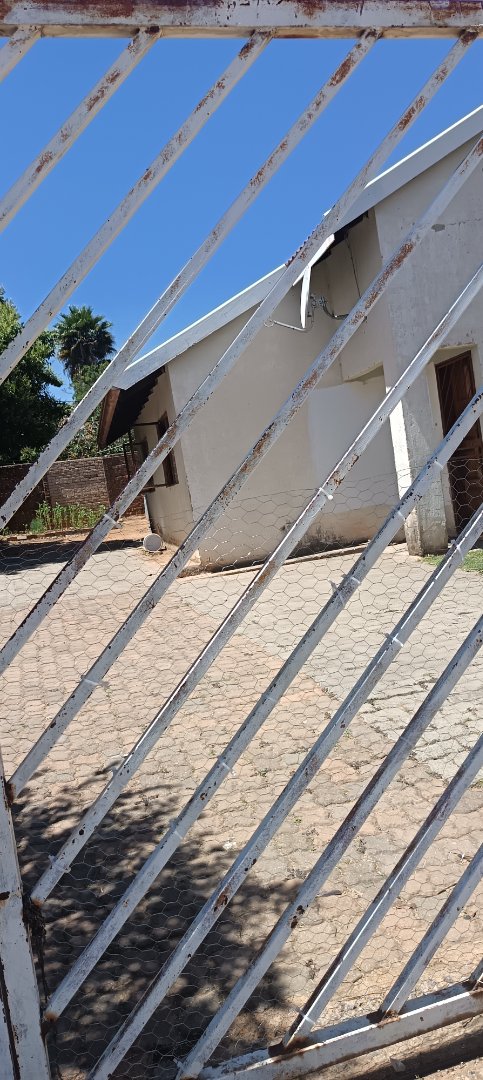 2 Bedroom Property for Sale in Cosmo City Gauteng