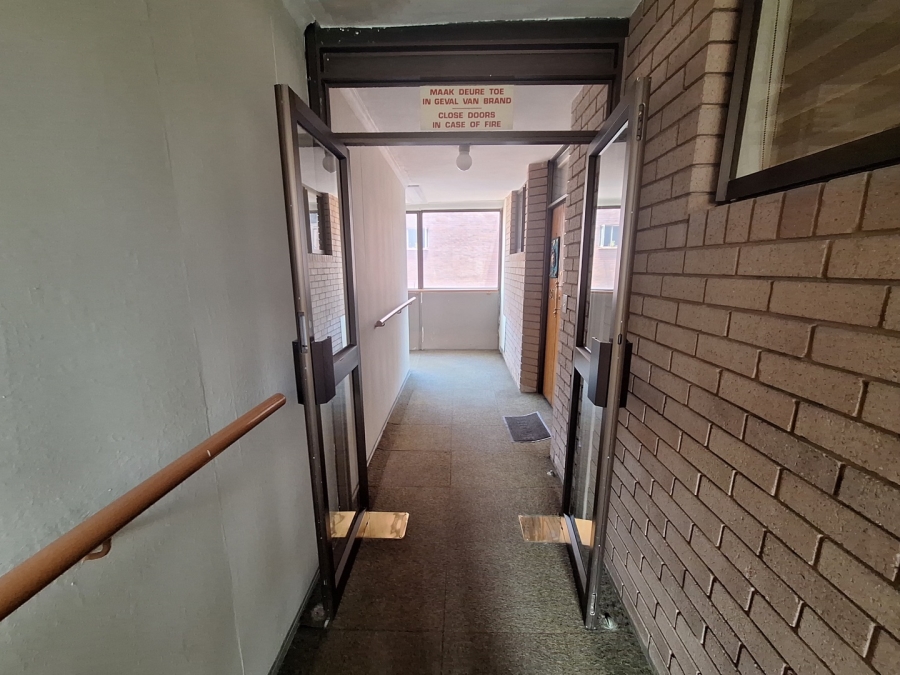 2 Bedroom Property for Sale in Pretoria Central Gauteng