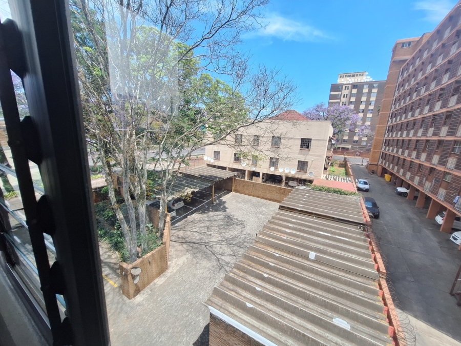 2 Bedroom Property for Sale in Pretoria Central Gauteng