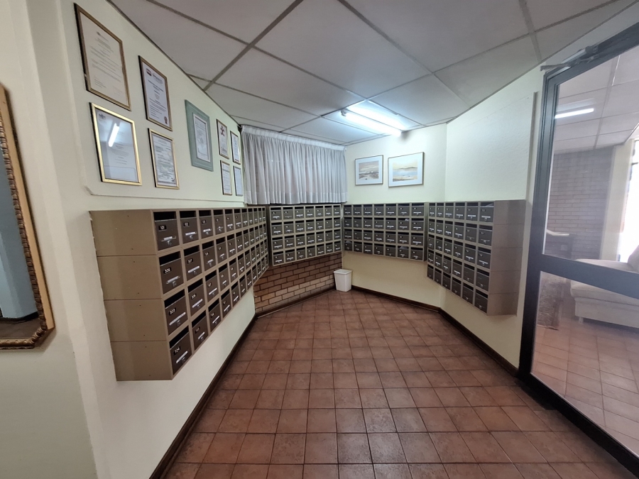 2 Bedroom Property for Sale in Pretoria Central Gauteng