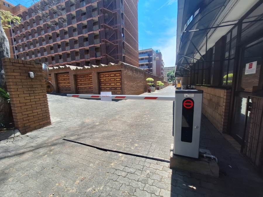 2 Bedroom Property for Sale in Pretoria Central Gauteng