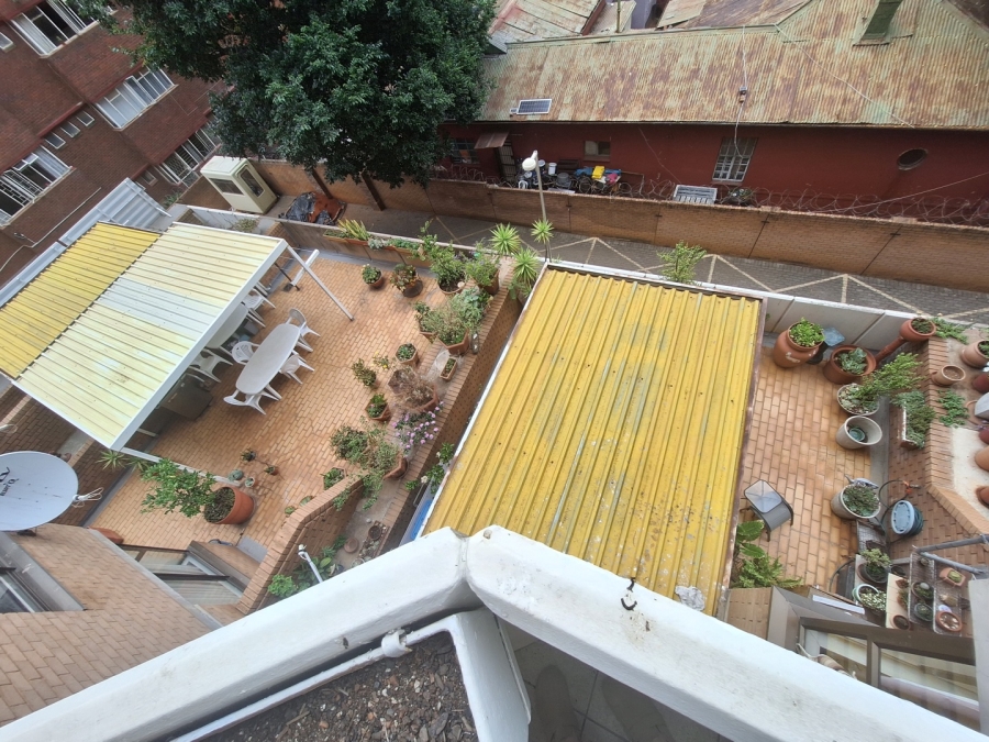 2 Bedroom Property for Sale in Pretoria Central Gauteng