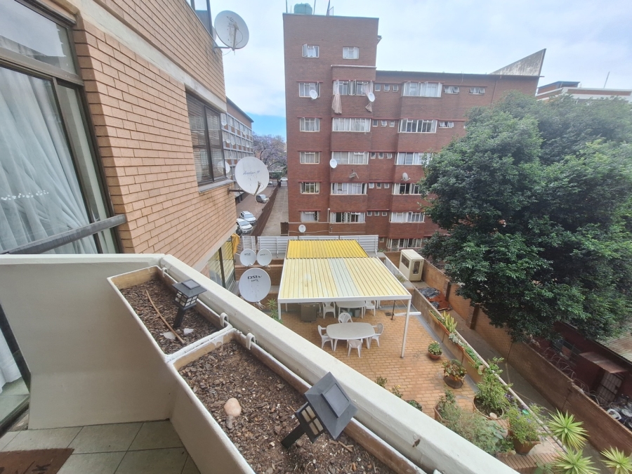2 Bedroom Property for Sale in Pretoria Central Gauteng