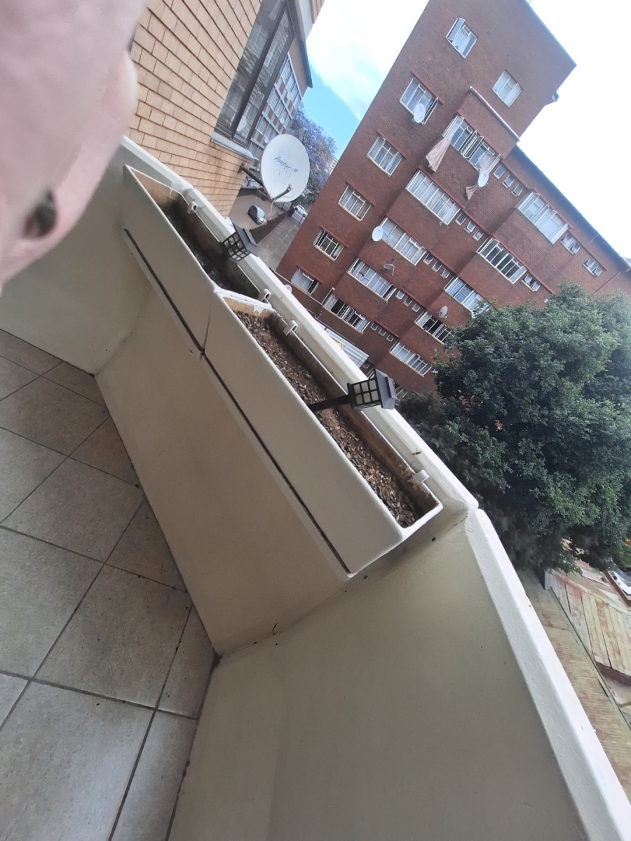 2 Bedroom Property for Sale in Pretoria Central Gauteng