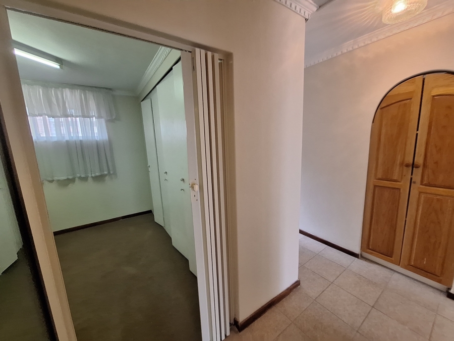 2 Bedroom Property for Sale in Pretoria Central Gauteng