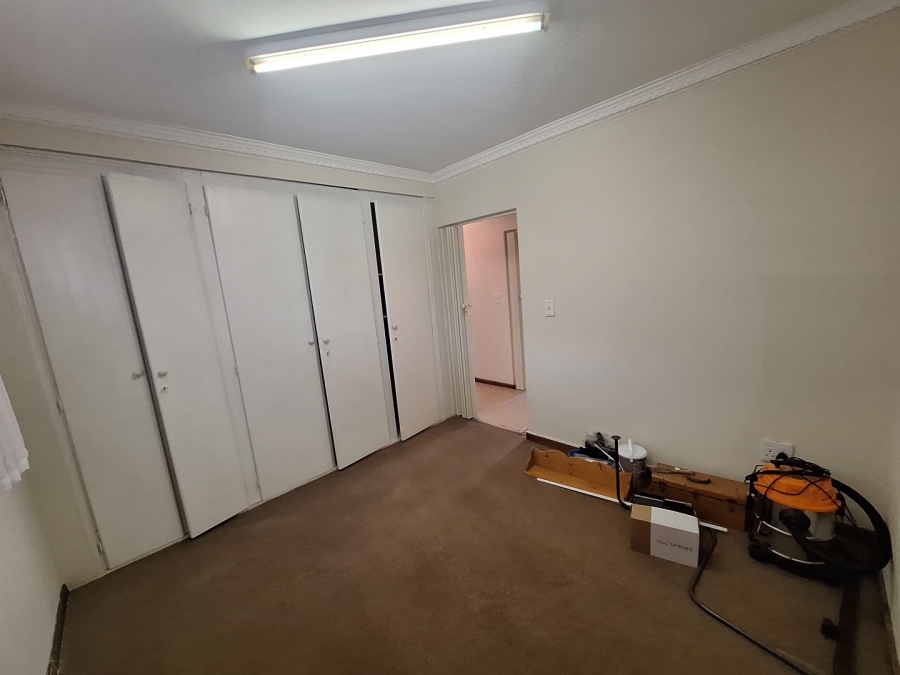 2 Bedroom Property for Sale in Pretoria Central Gauteng