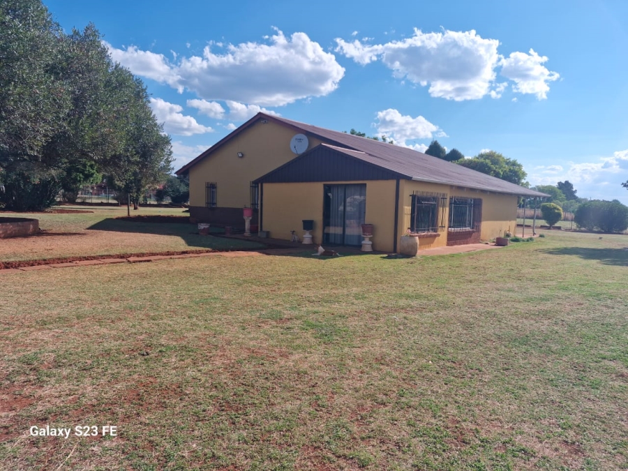 Commercial Property for Sale in Kameeldrift West Gauteng