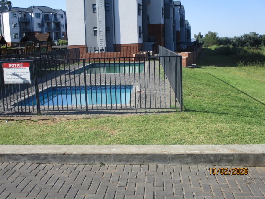 To Let 1 Bedroom Property for Rent in Shere Gauteng
