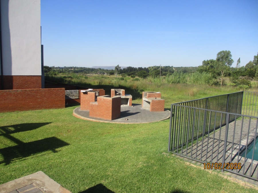 To Let 1 Bedroom Property for Rent in Shere Gauteng