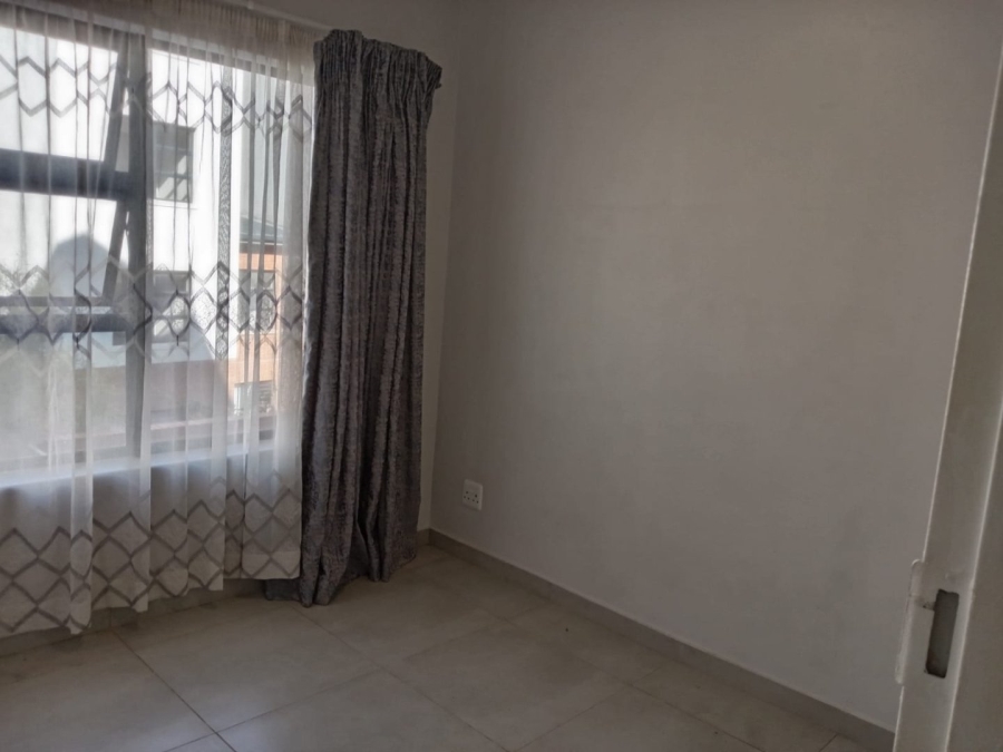 To Let 1 Bedroom Property for Rent in Shere Gauteng