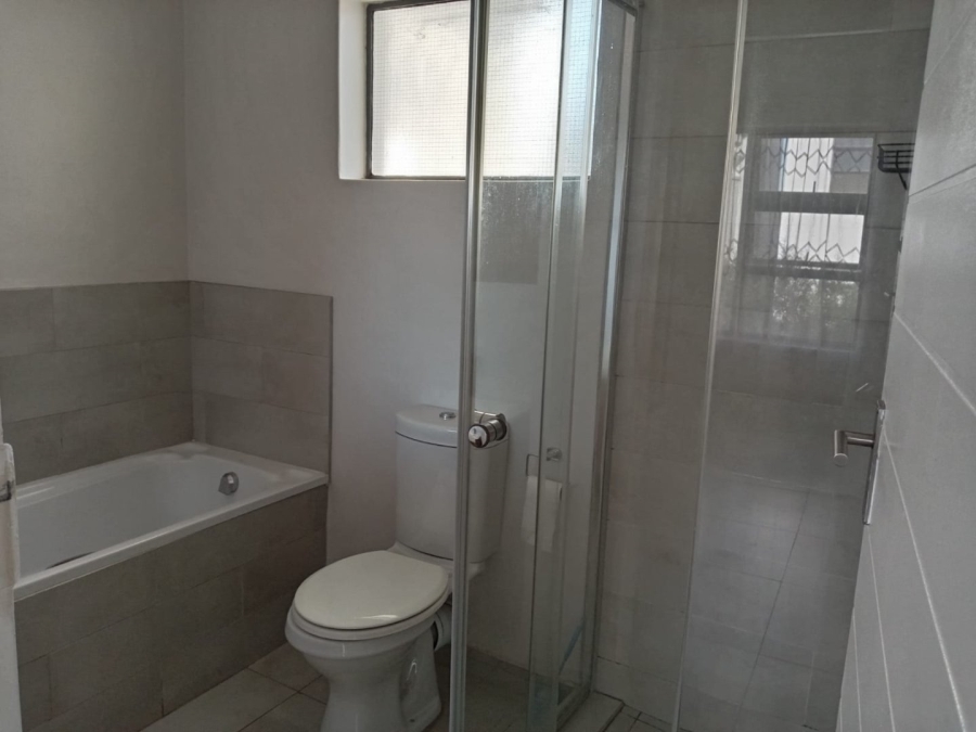 To Let 1 Bedroom Property for Rent in Shere Gauteng