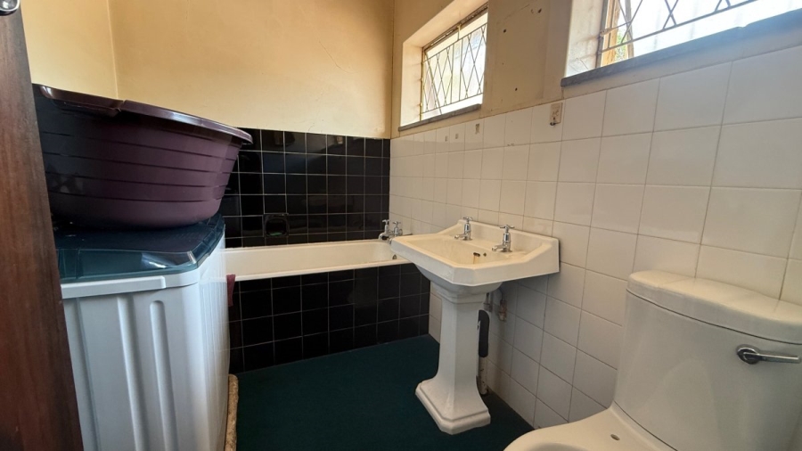 3 Bedroom Property for Sale in Sunnyrock Gauteng
