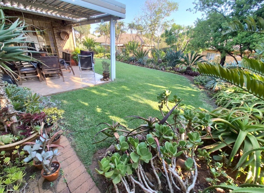 3 Bedroom Property for Sale in Faerie Glen Gauteng