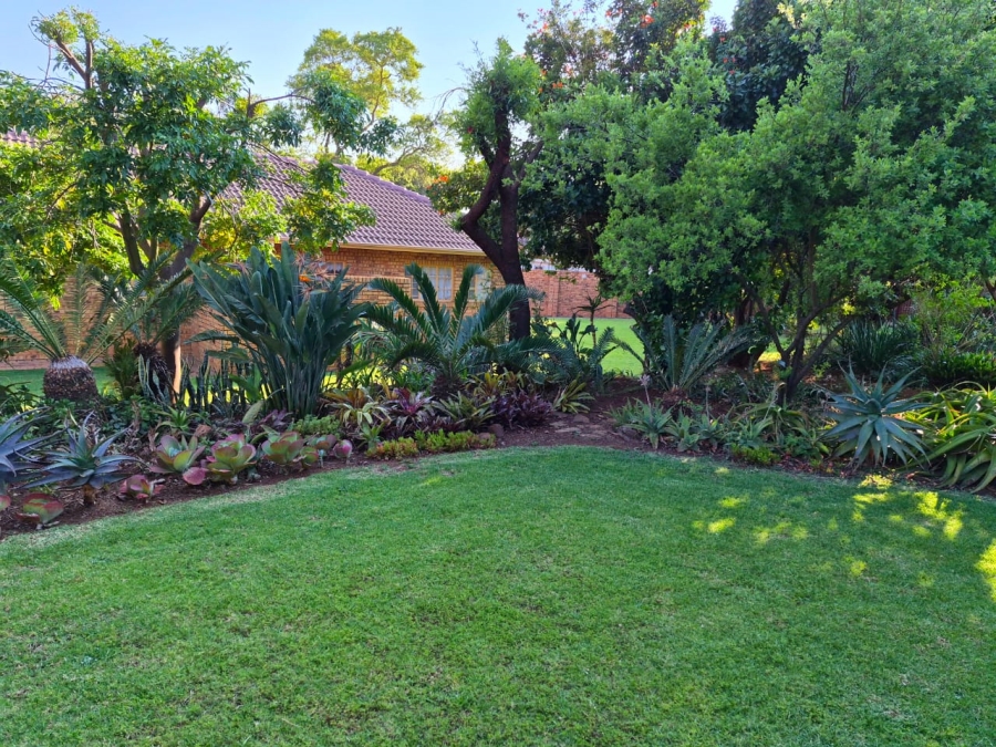 3 Bedroom Property for Sale in Faerie Glen Gauteng