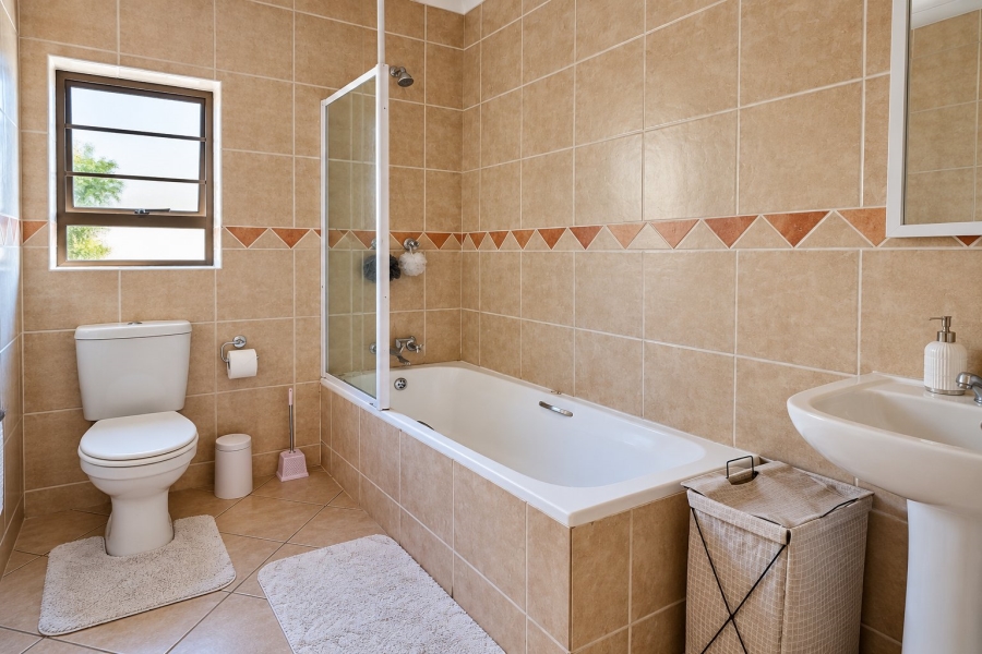 2 Bedroom Property for Sale in Noordhang Gauteng
