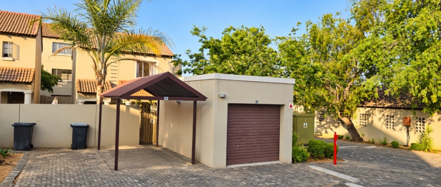 2 Bedroom Property for Sale in Noordhang Gauteng
