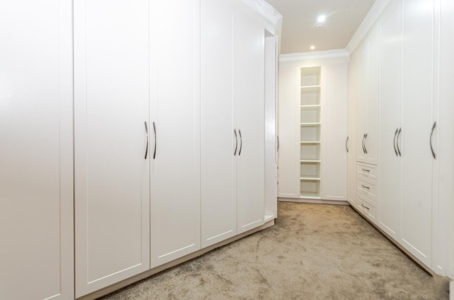 4 Bedroom Property for Sale in Bedfordview Gauteng