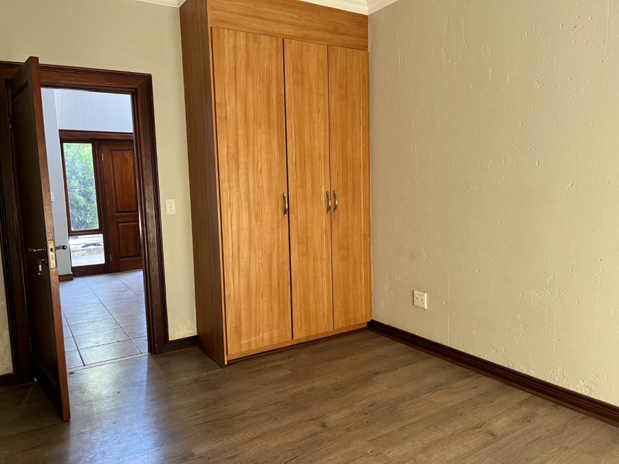 4 Bedroom Property for Sale in Vanderbijlpark SW 5 Gauteng