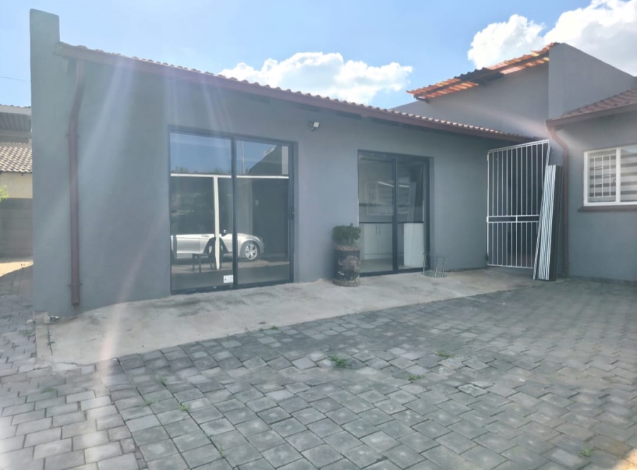 To Let 2 Bedroom Property for Rent in Mayberry Park Gauteng