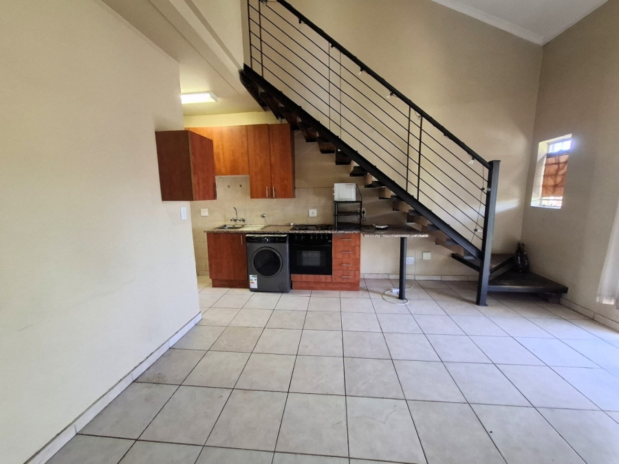To Let 2 Bedroom Property for Rent in Equestria Gauteng